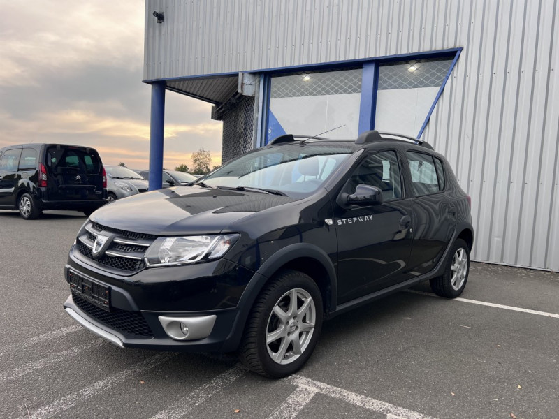 Photo 2 de l'offre de Dacia Sandero (2) Stepway Prestige TCe 90 à 8490€ chez Carlyss automobiles Vitré