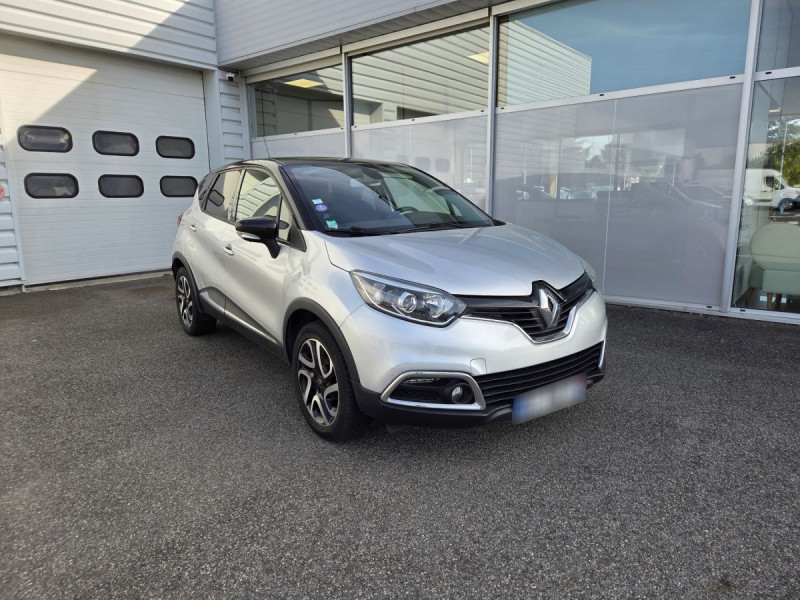 Photo 1 de l'offre de RENAULT Captur Intens Energy TCe 90 eco2 E6 à 9990€ chez Carlyss automobiles Vitré
