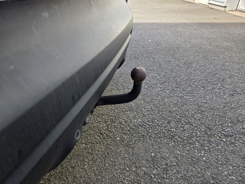 Photo 7 de l'offre de RENAULT Captur Intens Energy TCe 90 eco2 E6 à 9990€ chez Carlyss automobiles Vitré