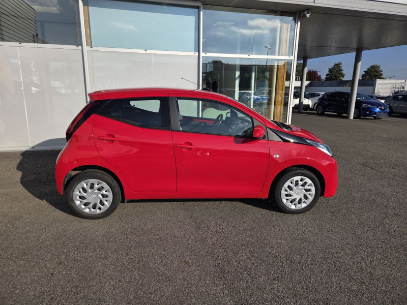 Photo 5 de l'offre de Toyota Aygo (2) 1.0 VVT-i x play à 10490€ chez Carlyss automobiles Vitré