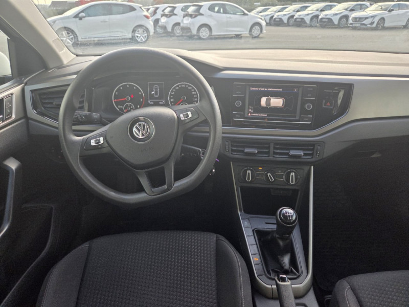 Photo 6 de l'offre de Volkswagen Polo (6) 1.0 TSI 95 Business à 12490€ chez Carlyss automobiles Vitré