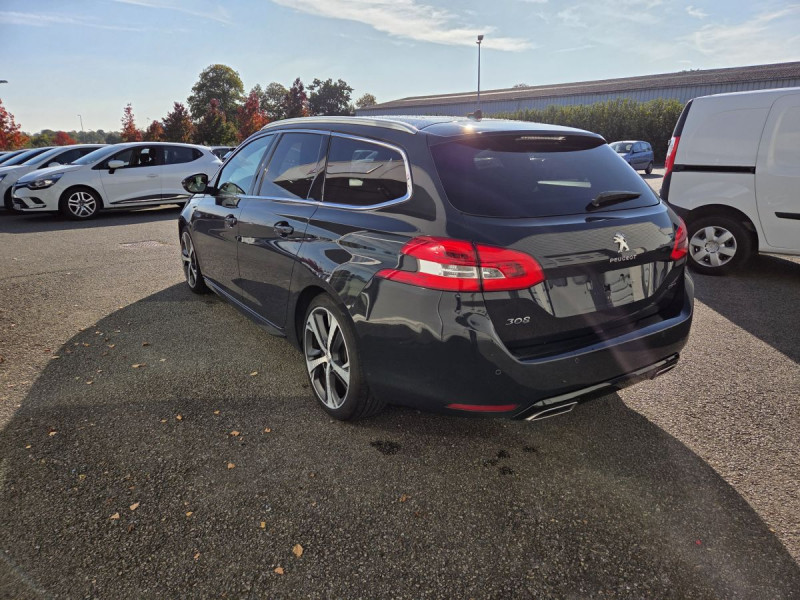 Photo 4 de l'offre de PEUGEOT 308 SW (2) BlueHDi 180 S&S EAT8 GT à 16490€ chez Carlyss automobiles Vitré