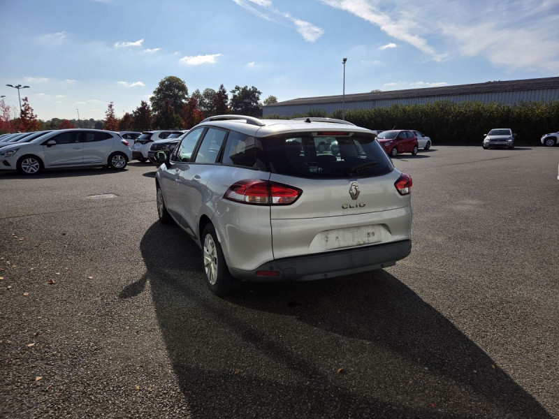 Photo 4 de l'offre de Renault Clio Estate (4) Business dCi 90 à 11990€ chez Carlyss automobiles Vitré
