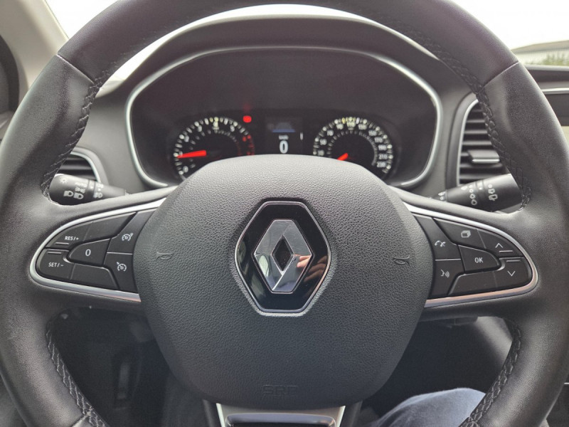 Photo 8 de l'offre de Renault Mégane Berline (4) Business TCe 115 FAP -21N à 15990€ chez Carlyss automobiles Vitré