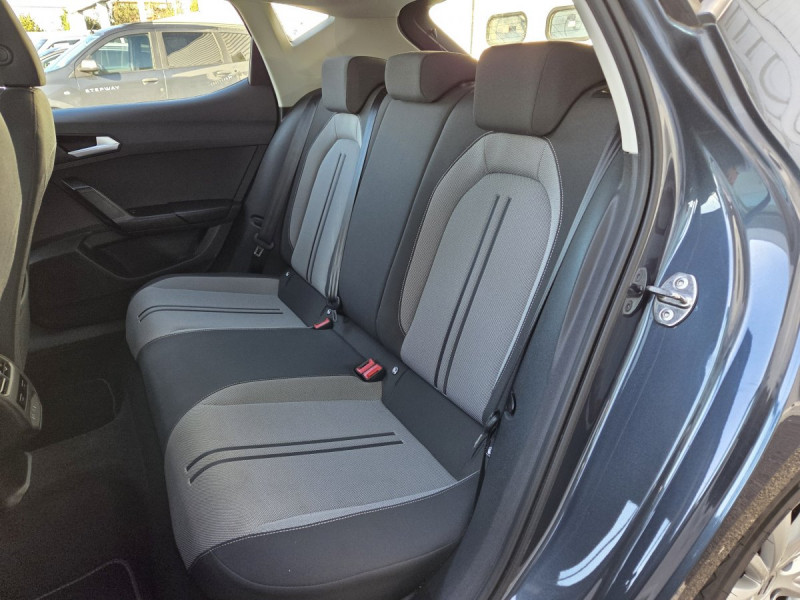 Photo 7 de l'offre de Seat Leon (4) 2.0 TDI 150 DSG S&S Style Business à 18990€ chez Carlyss automobiles Vitré