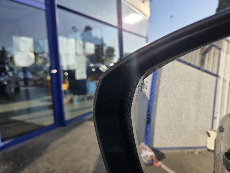 Photo 5 de l'offre de CITROEN C5 Aircross BlueHDi 130 S&S EAT8 C-Series à 22990€ chez Carlyss automobiles Vitré