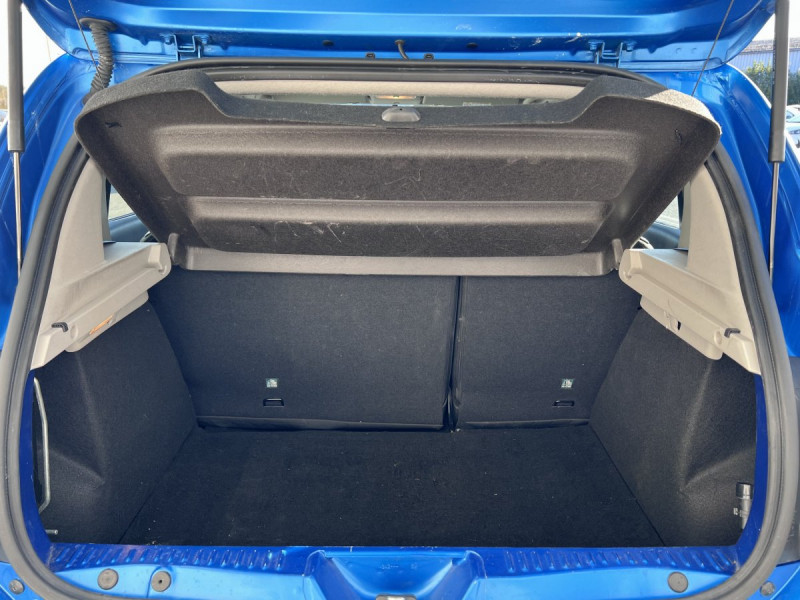 Photo 14 de l'offre de Dacia Sandero (2) Stepway Prestige TCe 90 E6 Easy-R à 11790€ chez Carlyss automobiles Vitré
