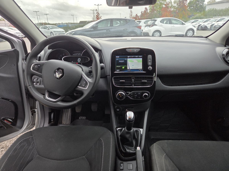 Photo 8 de l'offre de RENAULT Clio (4) Limited dCi 90 à 12990€ chez Carlyss automobiles Vitré