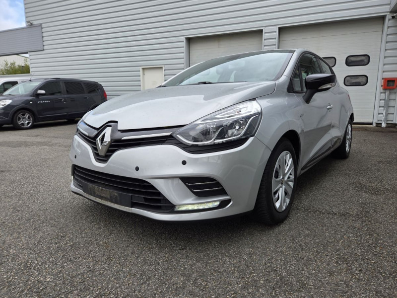 Photo 5 de l'offre de RENAULT Clio (4) Limited dCi 90 - 18 à 11990€ chez Carlyss automobiles Vitré