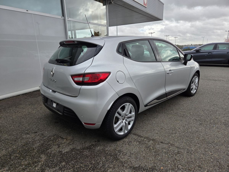Photo 2 de l'offre de RENAULT Clio (4) Limited dCi 90 à 12990€ chez Carlyss automobiles Vitré