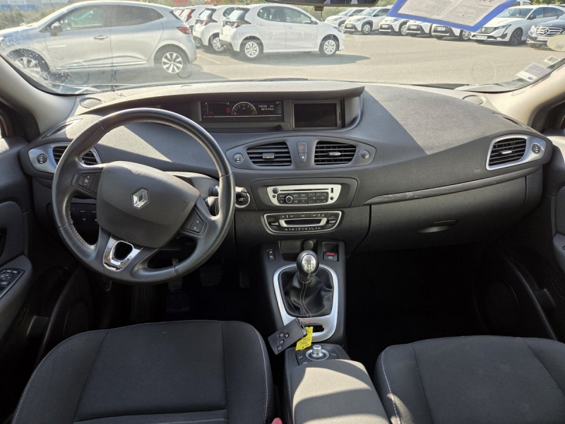 Photo 7 de l'offre de RENAULT Scénic (3) Limited Energy dCi 110 à 9990€ chez Carlyss automobiles Vitré