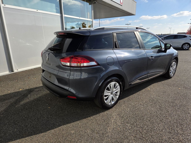 Photo 4 de l'offre de Renault Clio Estate (4) Business dCi 90 à 10990€ chez Carlyss automobiles Vitré