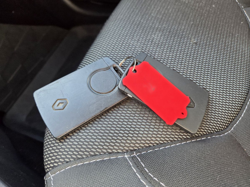 Photo 15 de l'offre de Renault Clio Estate (4) Business dCi 90 à 10990€ chez Carlyss automobiles Vitré