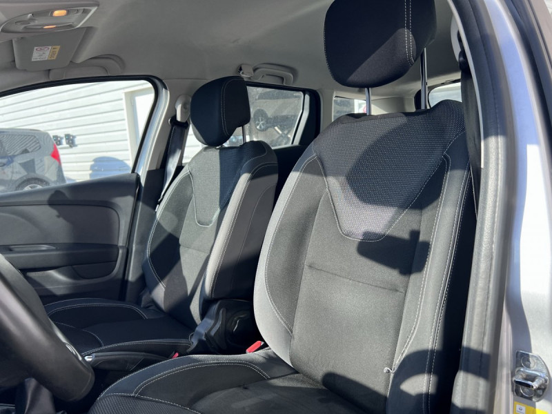 Photo 5 de l'offre de Renault Clio Estate (4) Business dCi 90 à 10990€ chez Carlyss automobiles Vitré