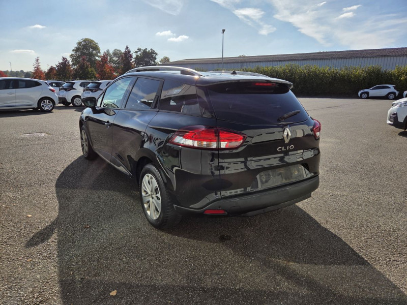 Photo 4 de l'offre de Renault Clio Estate (4) Business dCi 90 à 12290€ chez Carlyss automobiles Vitré