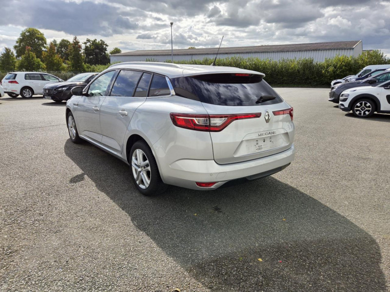 Photo 5 de l'offre de Renault Mégane Estate (4) Business TCe 140 FAP à 14490€ chez Carlyss automobiles Vitré