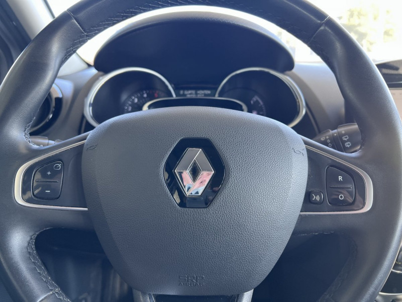 Photo 8 de l'offre de Renault Clio Estate (4) Business dCi 90 à 10990€ chez Carlyss automobiles Vitré