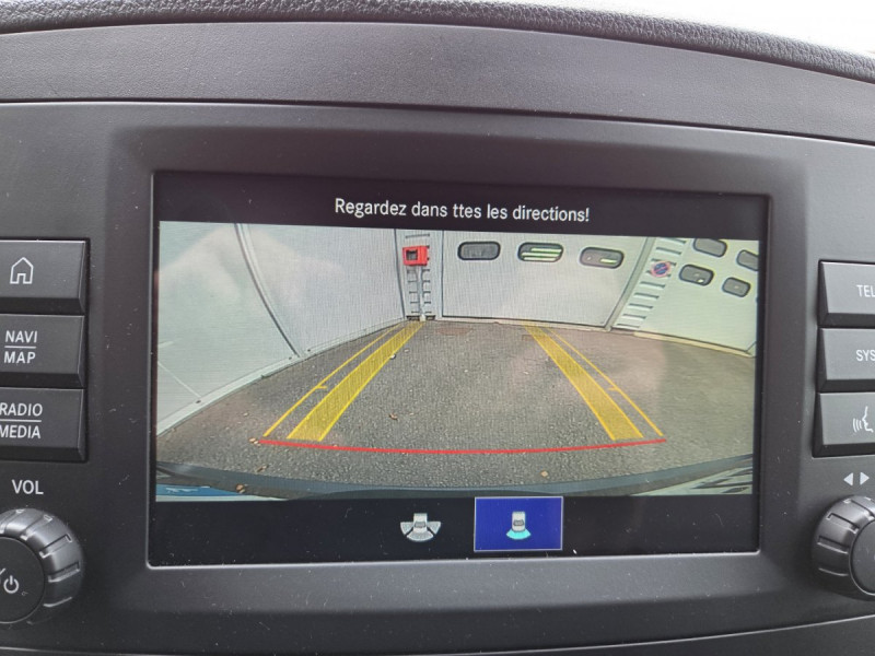 Photo 12 de l'offre de Mercedes Vito Tourer Extra Long (3) 114 CDI Tourer XL PRO à 36990€ chez Carlyss automobiles Vitré