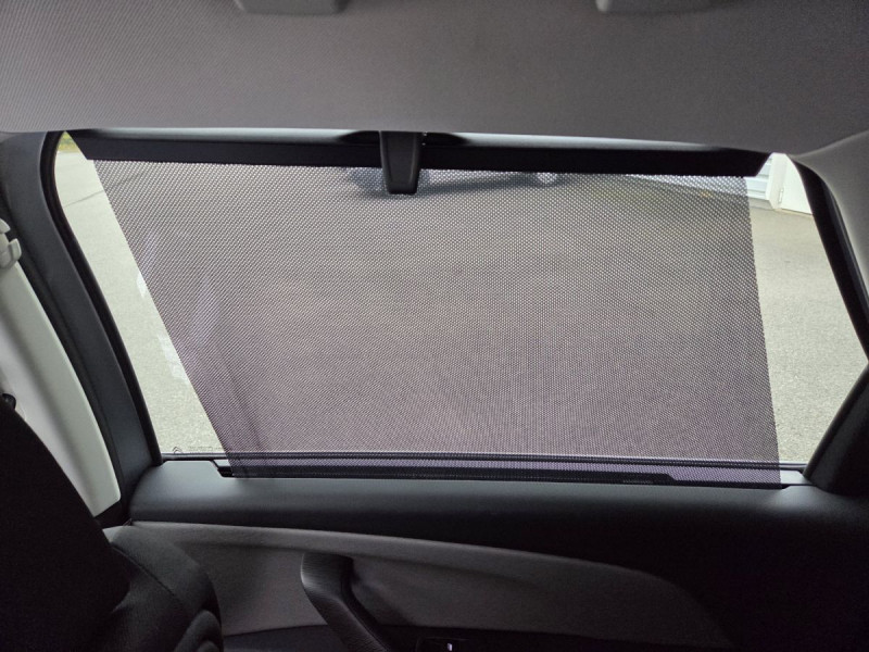 Photo 11 de l'offre de CITROEN C4 Picasso (2) e-HDi 115 Intensive à 8790€ chez Carlyss automobiles Vitré