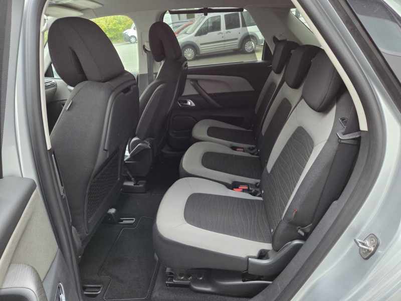 Photo 7 de l'offre de CITROEN C4 Picasso (2) e-HDi 115 Intensive à 8790€ chez Carlyss automobiles Vitré
