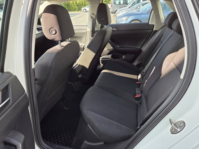 Photo 6 de l'offre de Volkswagen Polo (6) 1.0 TSI 95 Business à 12490€ chez Carlyss automobiles Vitré