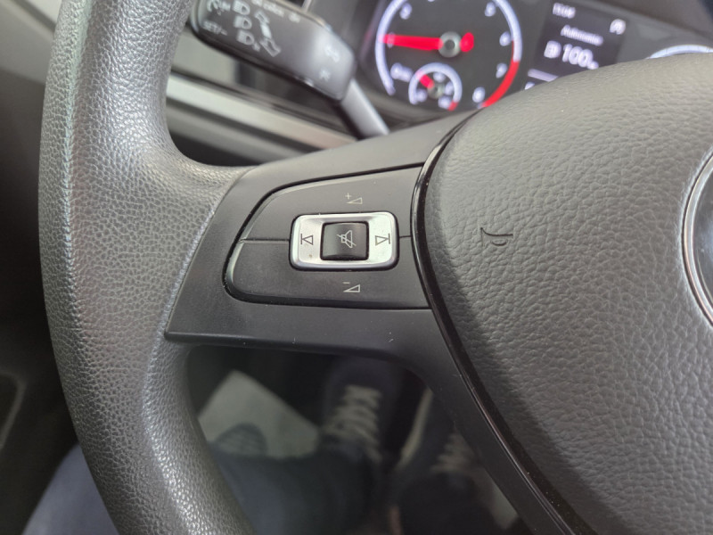 Photo 18 de l'offre de Volkswagen Polo (6) 1.0 TSI 95 Business à 12490€ chez Carlyss automobiles Vitré