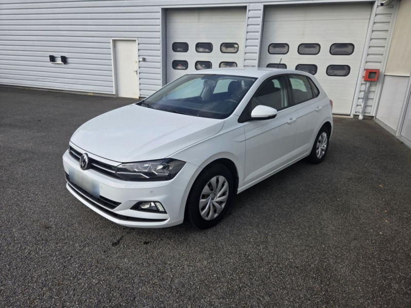 Photo 2 de l'offre de Volkswagen Polo (6) 1.0 TSI 95 Business à 13490€ chez Carlyss automobiles Vitré