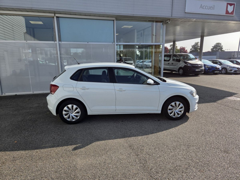 Photo 2 de l'offre de Volkswagen Polo (6) 1.0 TSI 95 Business à 12490€ chez Carlyss automobiles Vitré
