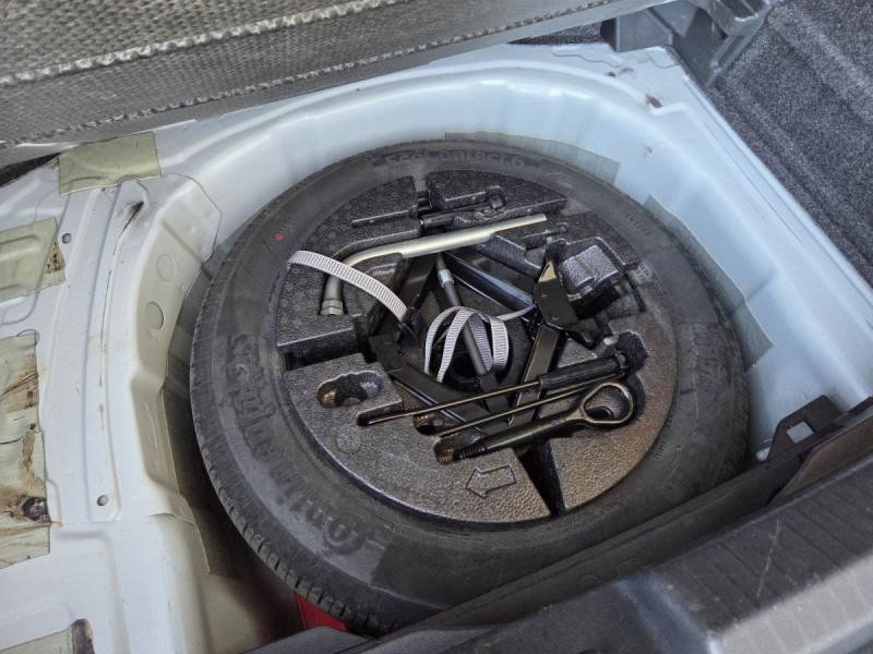 Photo 25 de l'offre de Volkswagen Polo (6) 1.0 TSI 95 Business à 11790€ chez Carlyss automobiles Vitré