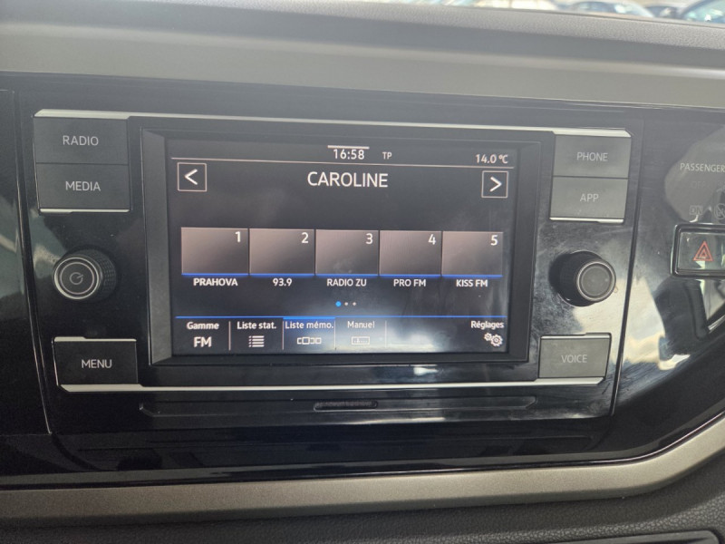 Photo 10 de l'offre de Volkswagen Polo (6) 1.0 TSI 95 Business à 11790€ chez Carlyss automobiles Vitré