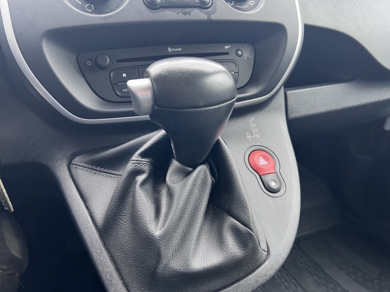 Photo 13 de l'offre de Renault Kangoo Express (2) Extra R-Link dCi 90 EDC à 12990€ chez Carlyss automobiles Vitré