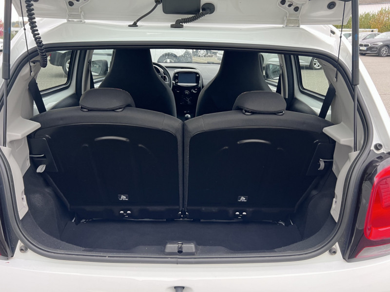 Photo 16 de l'offre de Citroën C1 (2) VTi 72 S&S BVM Feel à 9490€ chez Carlyss automobiles Vitré