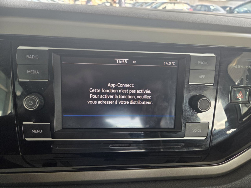 Photo 13 de l'offre de Volkswagen Polo (6) 1.0 TSI 95 Business à 12790€ chez Carlyss automobiles Vitré