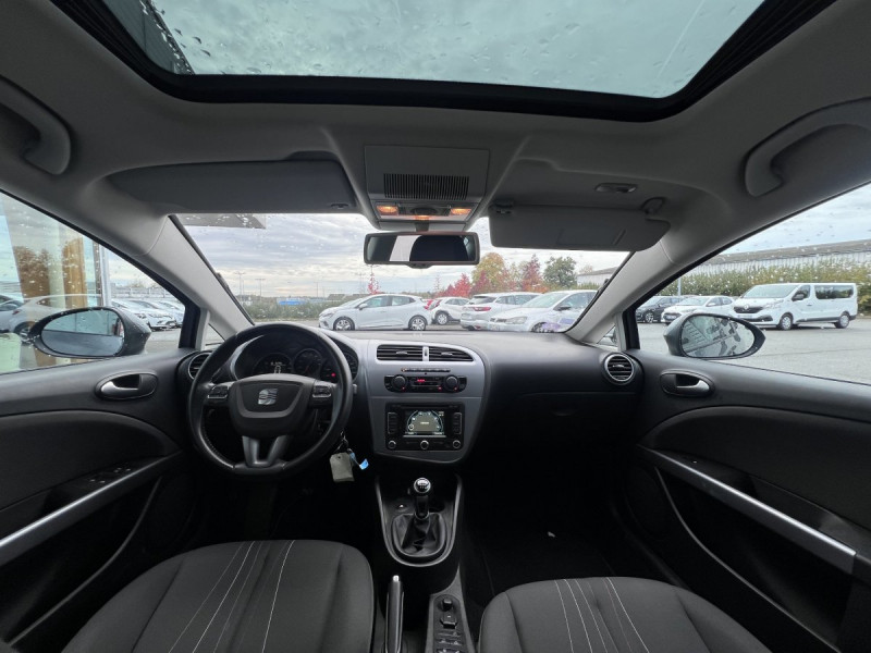 Photo 6 de l'offre de Seat Leon (2) 1.2 TSI 105 ECOMOTIVE STYLE COPA à 9990€ chez Carlyss automobiles Vitré