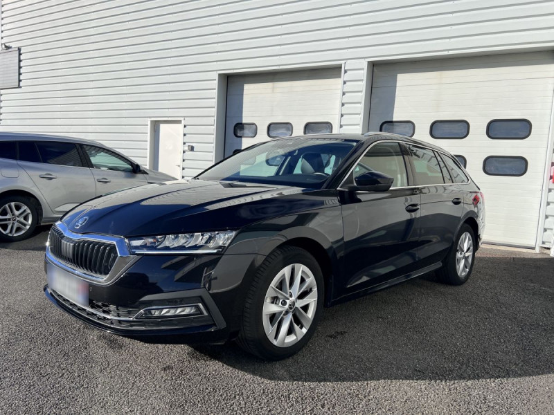 Photo 2 de l'offre de Skoda Octavia Combi (4) 2.0 TDI 150 DSG7 Style à 22490€ chez Carlyss automobiles Vitré