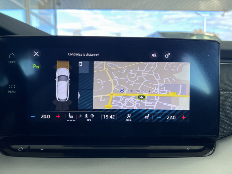 Photo 10 de l'offre de Skoda Octavia Combi (4) 2.0 TDI 150 DSG7 Style à 22490€ chez Carlyss automobiles Vitré