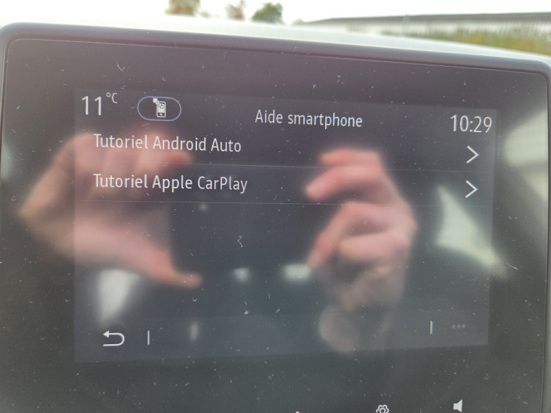 Photo 12 de l'offre de RENAULT Clio (5) Business TCe 90 -21 à 11990€ chez Carlyss automobiles Vitré