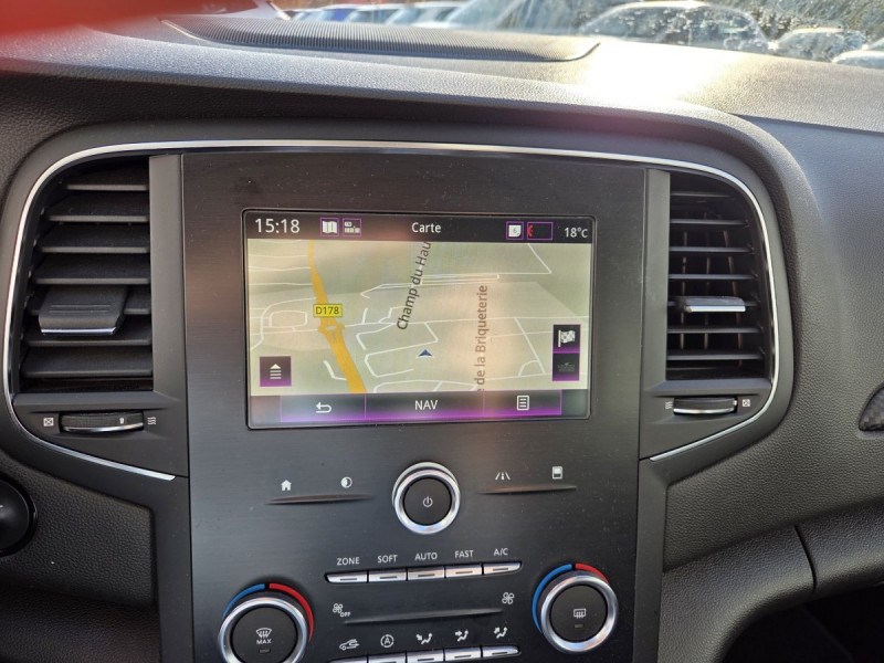 Photo 10 de l'offre de Renault Mégane Estate (4) Business Blue dCi 115 EDC à 12990€ chez Carlyss automobiles Vitré