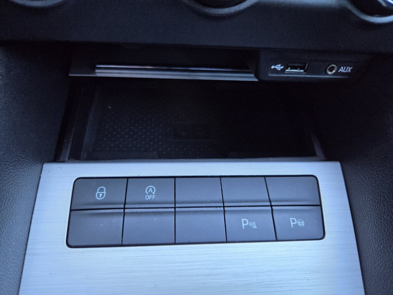 Photo 18 de l'offre de Skoda Octavia Combi (3) 2.0 TDI 150 DSG6 Style à 18790€ chez Carlyss automobiles Vitré