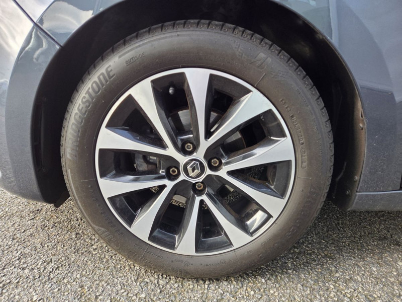 Photo 6 de l'offre de RENAULT Clio (5) Intens TCe 100 - 20 à 12690€ chez Carlyss automobiles Vitré