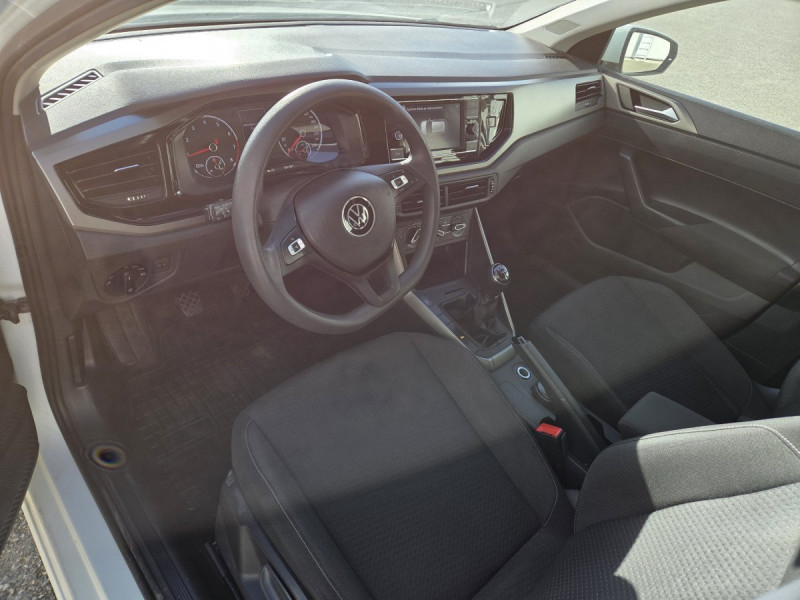 Photo 6 de l'offre de Volkswagen Polo (6) 1.0 TSI 95 Business à 12790€ chez Carlyss automobiles Vitré