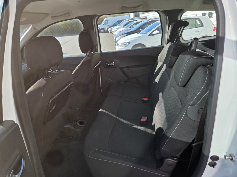 Photo 7 de l'offre de Dacia Lodgy 7 Places Essentiel Blue dCi 115 E6U à 15490€ chez Carlyss automobiles Vitré