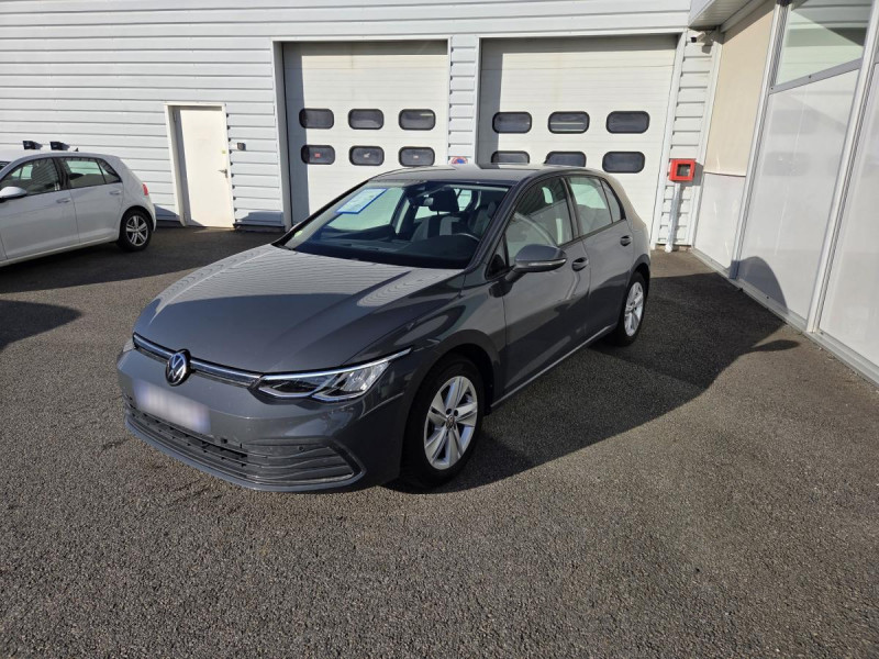 Photo 2 de l'offre de Volkswagen Golf (8) 2.0 TDI SCR 115 DSG7 Life Busi à 19790€ chez Carlyss automobiles Vitré