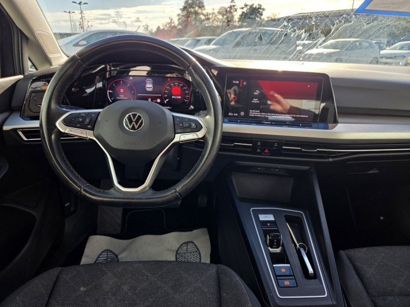 Photo 7 de l'offre de Volkswagen Golf (8) 2.0 TDI SCR 115 DSG7 Life Busi à 19790€ chez Carlyss automobiles Vitré