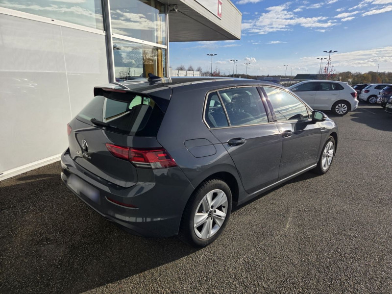Photo 4 de l'offre de Volkswagen Golf (8) 2.0 TDI SCR 115 DSG7 Life Busi à 19790€ chez Carlyss automobiles Vitré