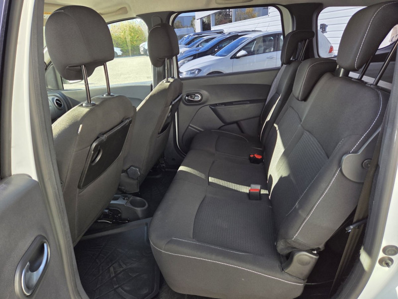 Photo 7 de l'offre de Dacia Lodgy 7 Places Essentiel Blue dCi 115 E6U à 15490€ chez Carlyss automobiles Vitré