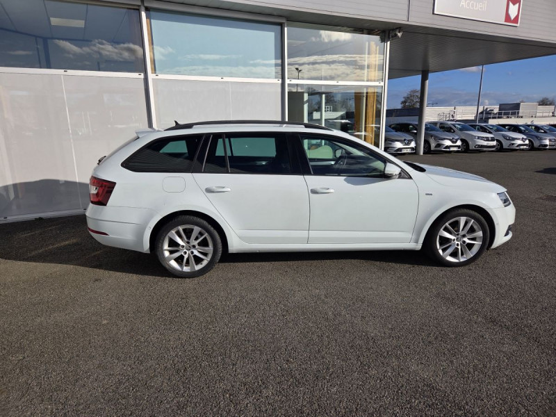 Photo 5 de l'offre de Skoda Octavia Combi (3) 2.0 TDI 150 DSG6 Style à 18790€ chez Carlyss automobiles Vitré