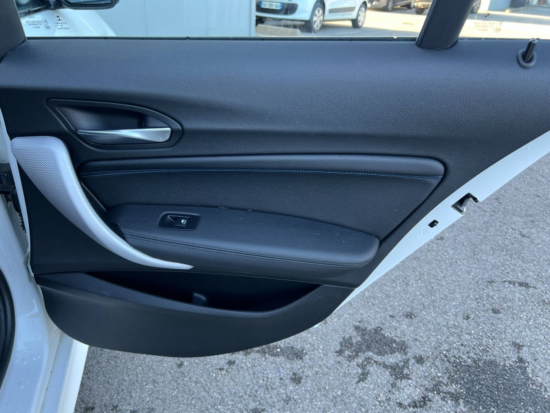 Photo 10 de l'offre de BMW Série 1 118iA 136ch Sport 5p Euro6d-T à 21900€ chez Dugast automobiles