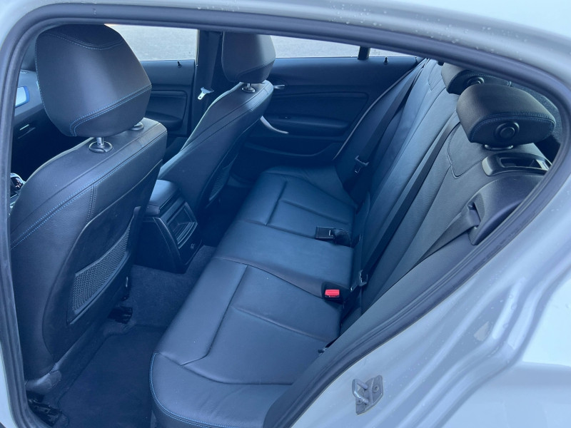 Photo 13 de l'offre de BMW Série 1 118iA 136ch Sport 5p Euro6d-T à 21900€ chez Dugast automobiles