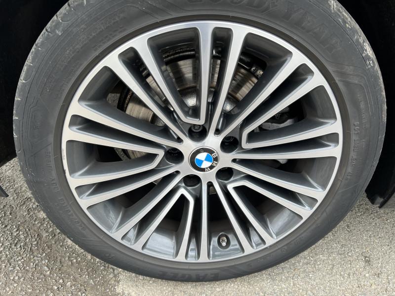 Photo 12 de l'offre de BMW SERIE 5 TOURING G31 518d 150 ch BVA8 Sport à 28900€ chez Dugast automobiles